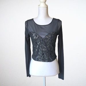 Kimchi Blue UO Mesh Long Sleeve Crop Top - Large